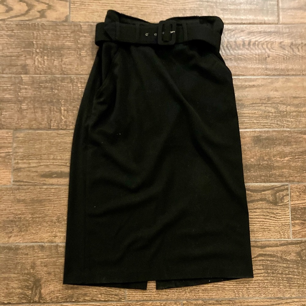 Paper Bag Skirt with Big Pockets